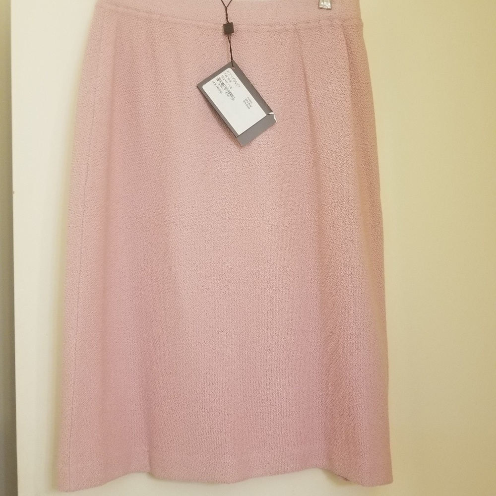 St. John skirt - Picture 3 of 4